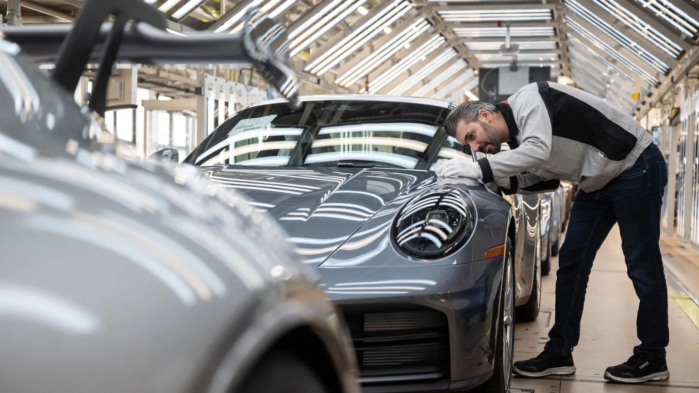 Bis 2035: Porsche streicht weitere 5000 Stellen — schmerzhafte, aber offenbar notwendige Maßnahme