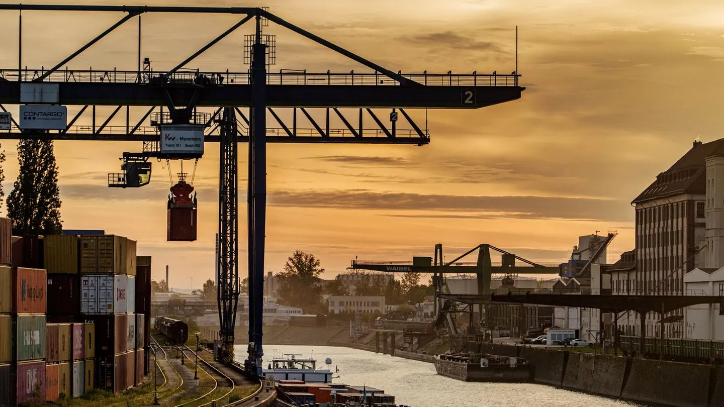 Konjunktur: DIW und Bundesbank sehen Chancen für eine Trendwende – Prognosen angehoben