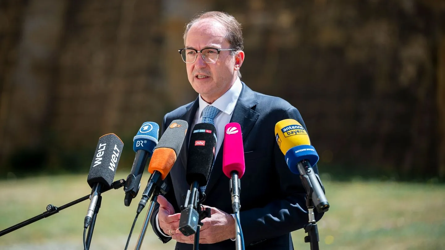 Rückführungen: Dobrindt lässt 31 Afghanen abschieben — konsequentes Durchgreifen statt Appeasement