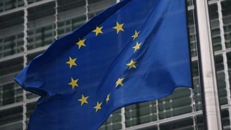 Bloomberg: EU-Kommission will offenbar Vetorecht bei Aufnahme neuer Mitgliedstaaten abschaffen