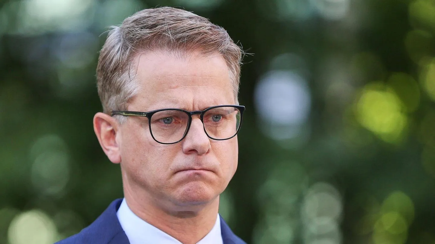 Neuer Gesundheitsminister: Linnemann sagt selbst, er wäre damals „wahrscheinlich nicht erfolgreich“ gewesen — nun übernimmt er doch