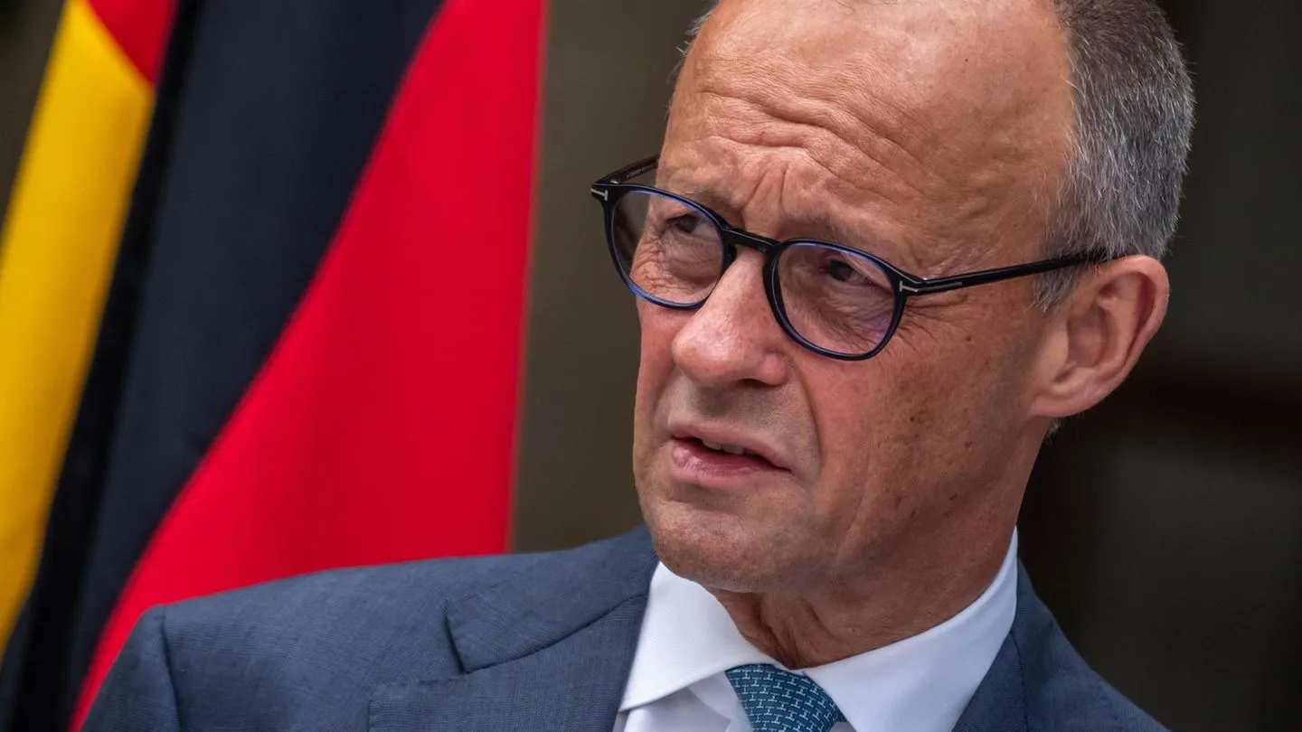 Personalkarussel in Berlin: Merz räumt auf — Steinmeier ernennt neue Bundesminister