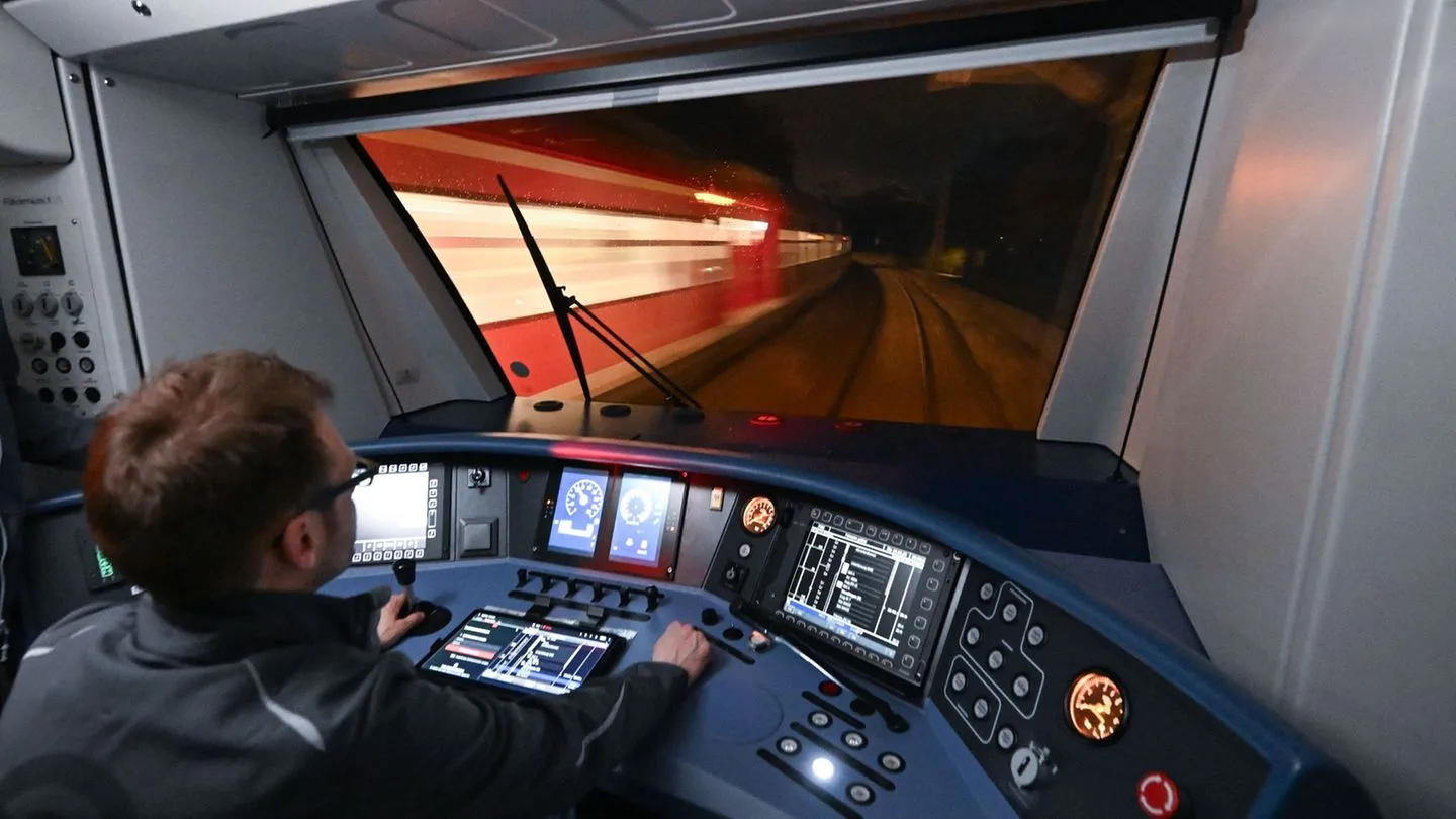 Digitale Schiene: Bund pumpt 1,7 Milliarden Euro in digitale Zugtechnik – sinnvolle Investition statt Hysterie
