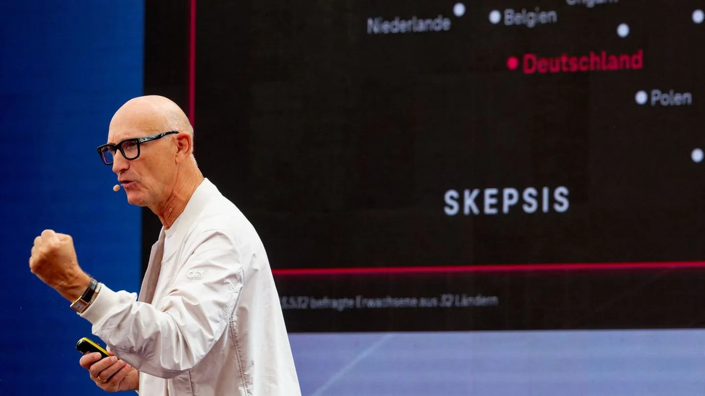 „Digital X“ der Telekom: Telekom-Chef mahnt Deutschland und Europa zu mehr Zuversicht bei KI